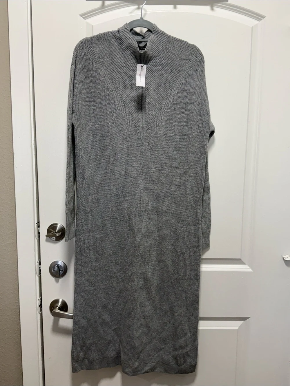 Banana Republic Light Gray Ribbed Knit Dress